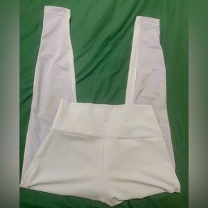 Lululemon two-tone Wunder Under size 10